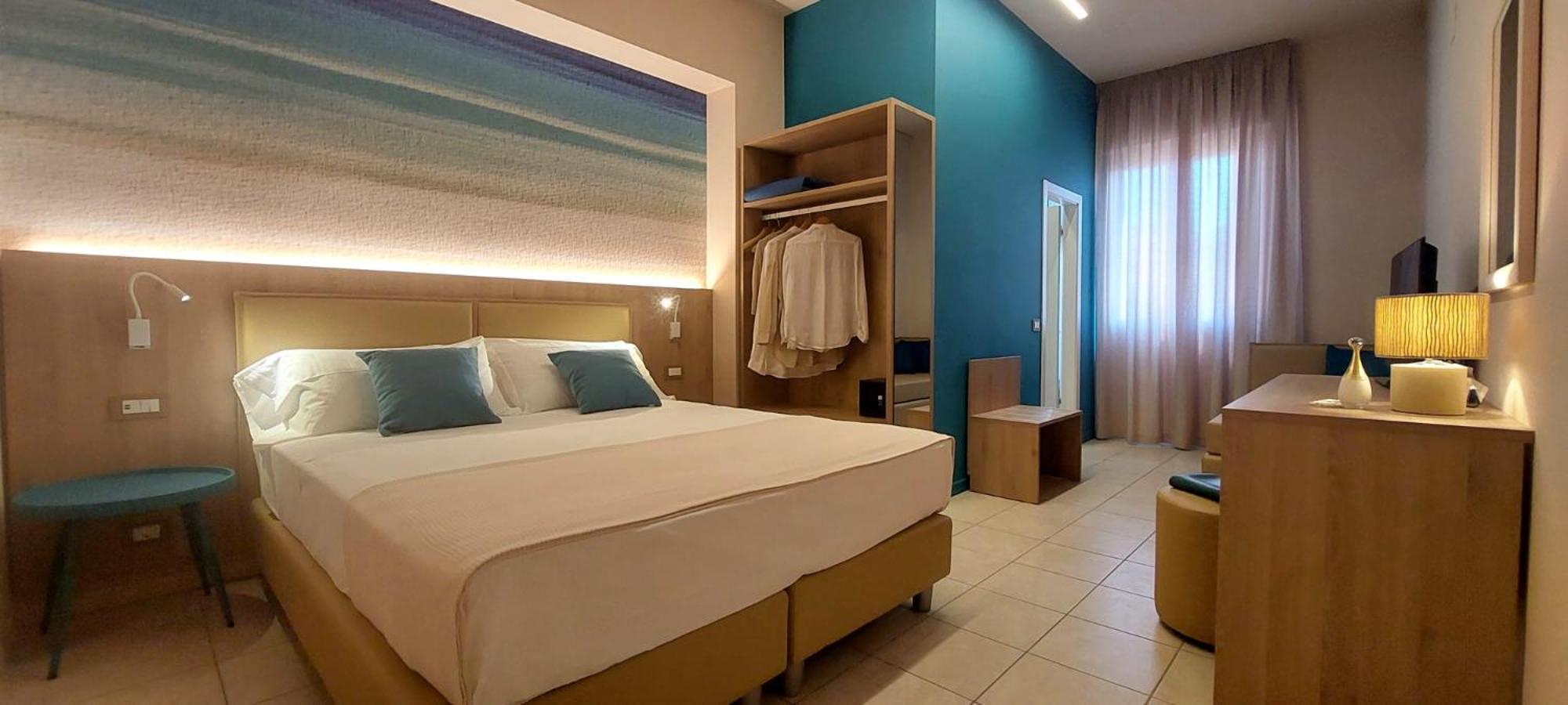 Hotel Garden B&B Марота Екстериор снимка