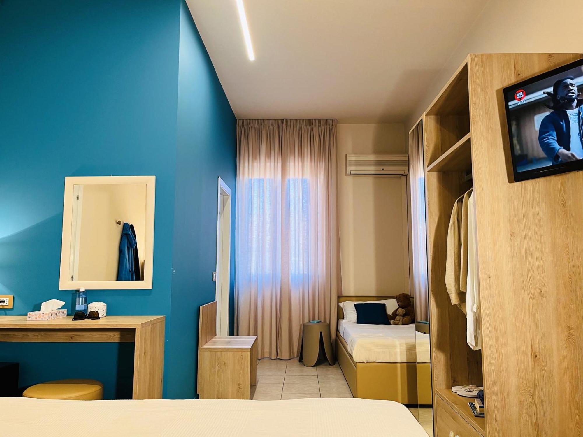 Hotel Garden B&B Марота Екстериор снимка
