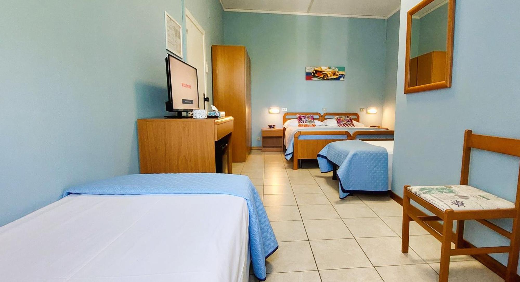 Hotel Garden B&B Марота Екстериор снимка